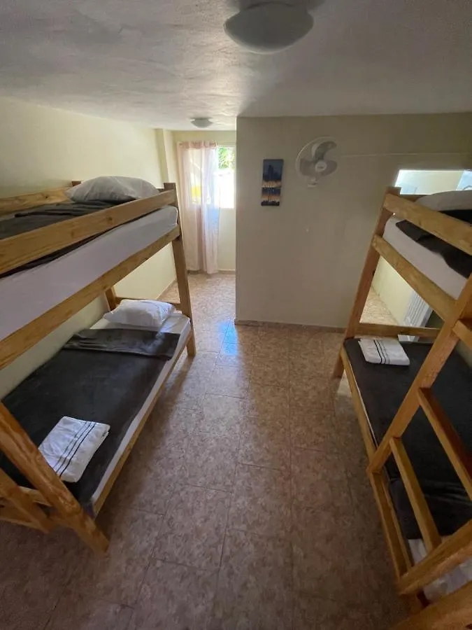 Hostal Albergue Wing Camp Cabarete